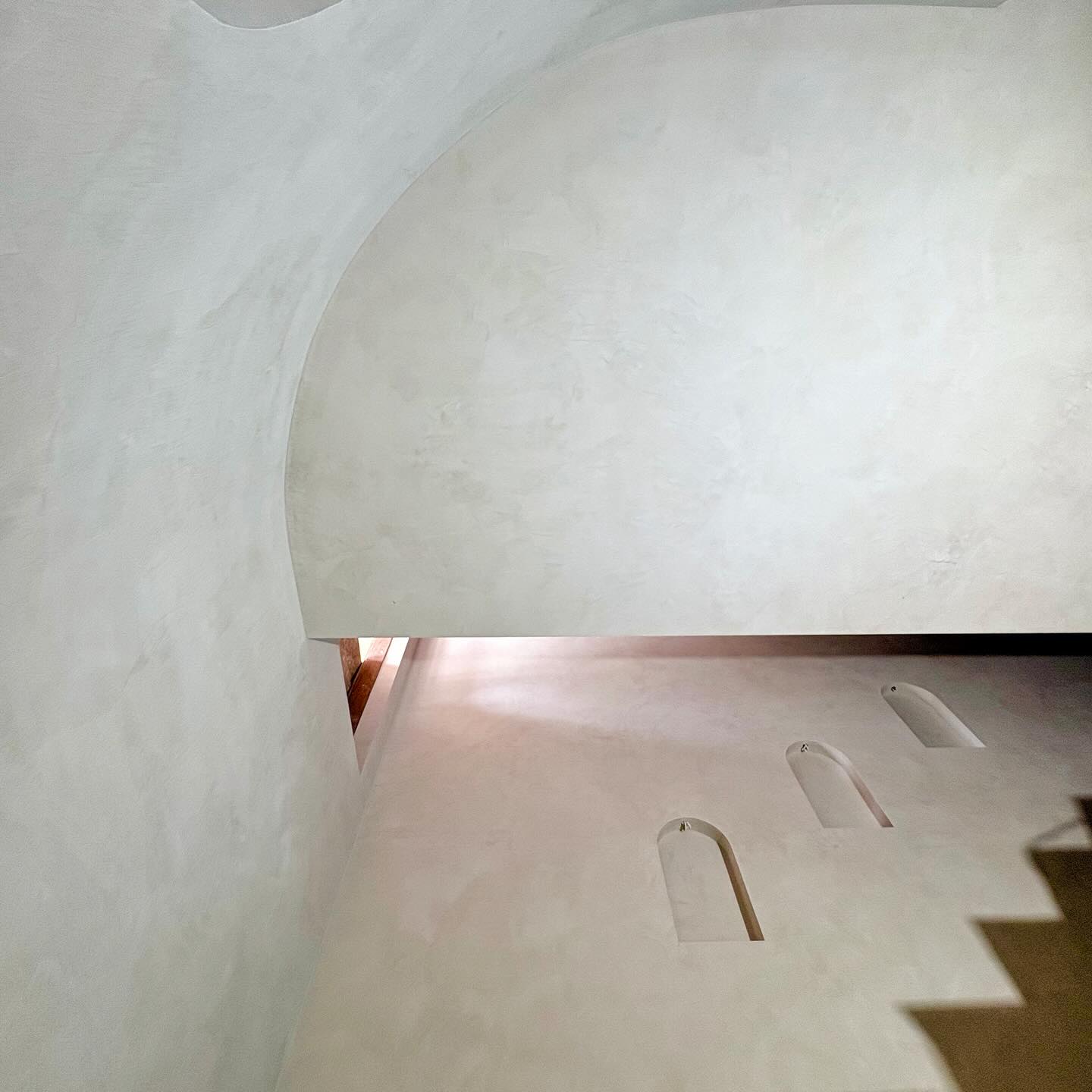 Marbellino finish example